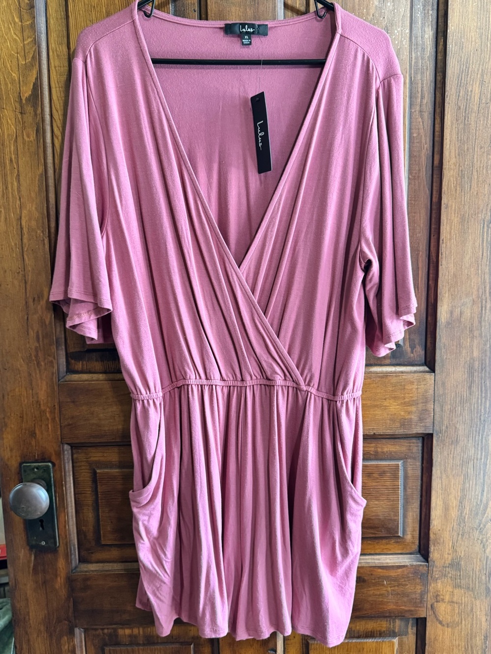 NWT Lulu’s Playtime Rusty Rose Flutter Sleeve Surplice Romper Size XL